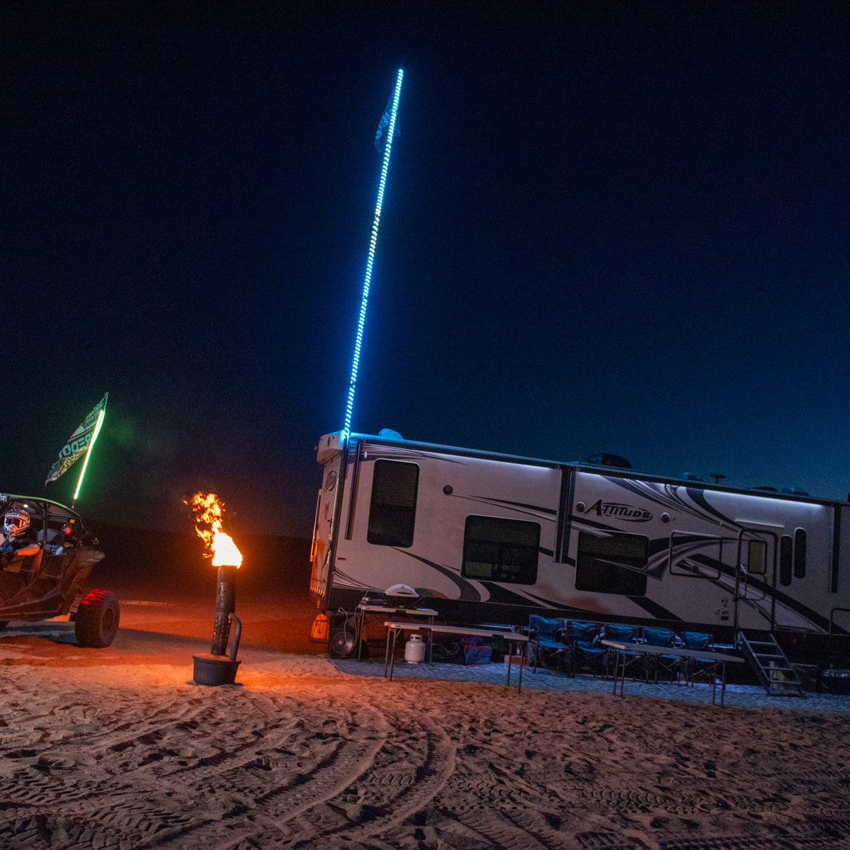 25ft Detachable LED Whip | Illuminate Your Adventure – Dip Whipz